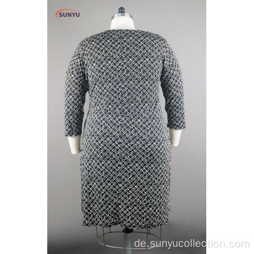 Ladies knielanges Kleid mit 3/4 Ärmel